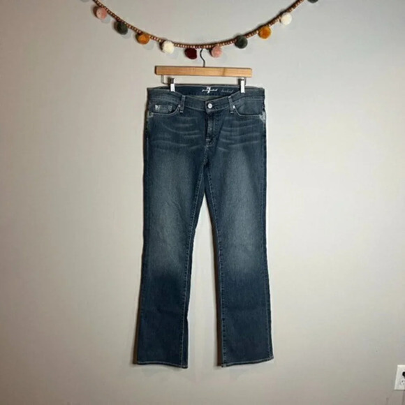 7 for All Mankind embellished pocket Bootcut jeans - Picture 1 of 7